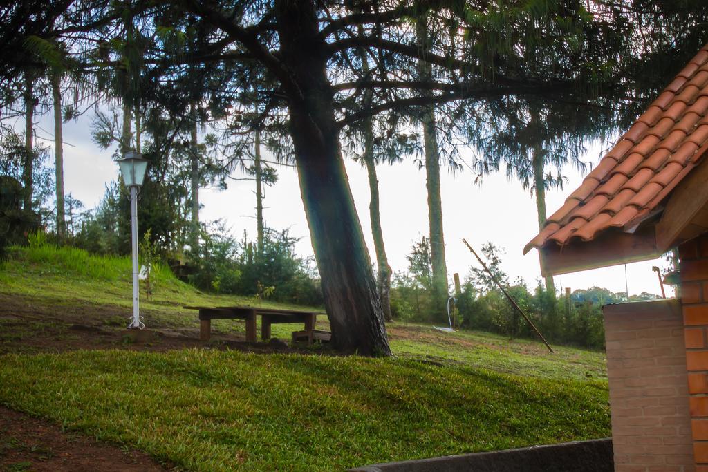 Emy Pousada Monte Verde  Exterior photo